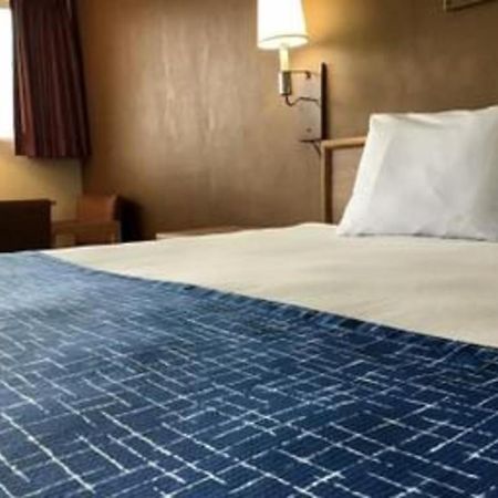 Travelodge By Wyndham Powell Екстер'єр фото