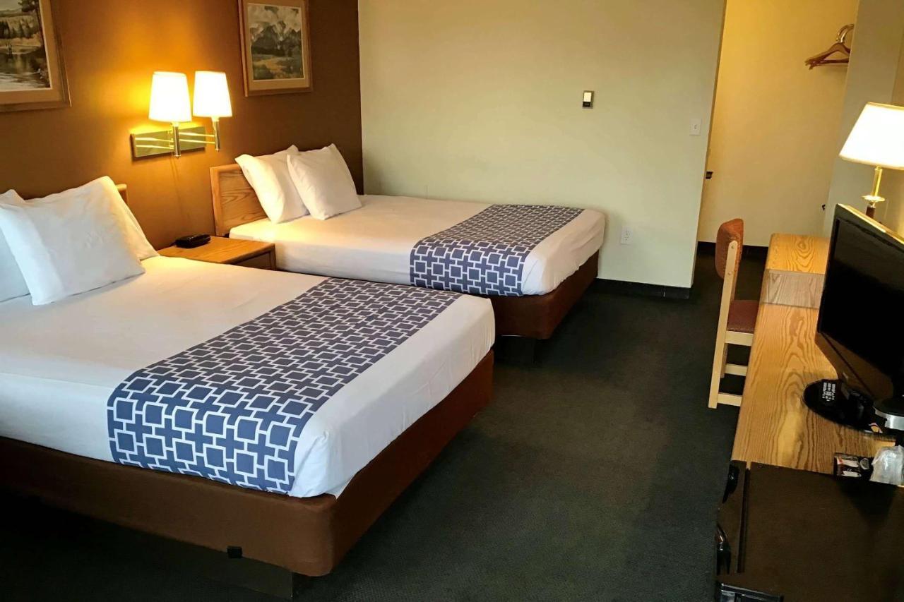 Travelodge By Wyndham Powell Екстер'єр фото