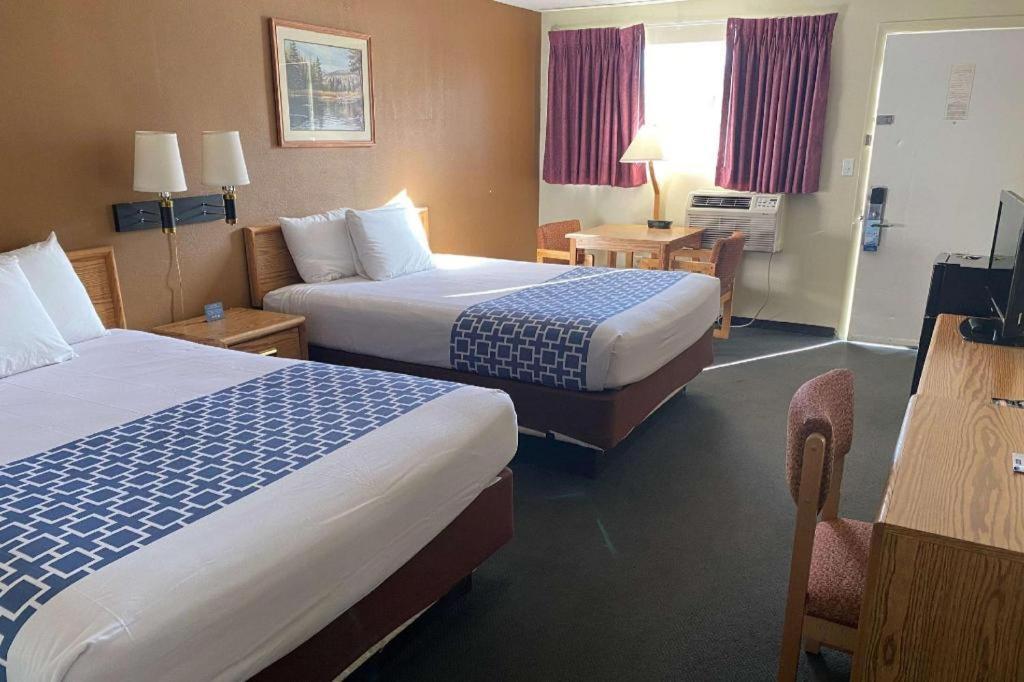 Travelodge By Wyndham Powell Екстер'єр фото