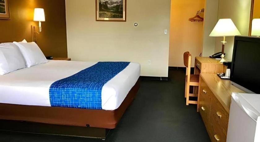 Travelodge By Wyndham Powell Екстер'єр фото
