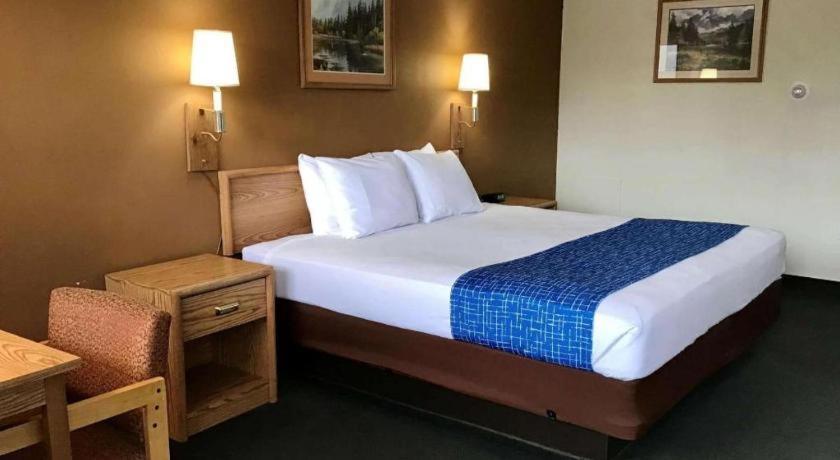 Travelodge By Wyndham Powell Екстер'єр фото