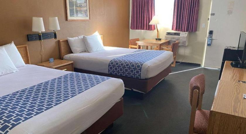 Travelodge By Wyndham Powell Екстер'єр фото